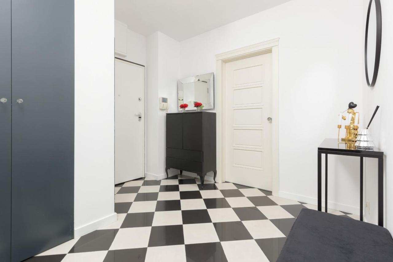 Blonia Wilanowskie Apartment Warsaw By Noclegi Renters Bagian luar foto